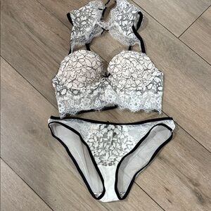 Victoria's Secret Black and White Lace Bra Set